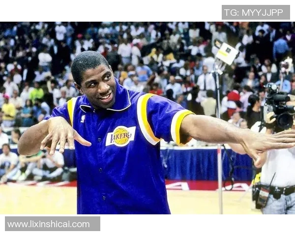 28号篮球明星的传奇之路与辉煌成就揭秘